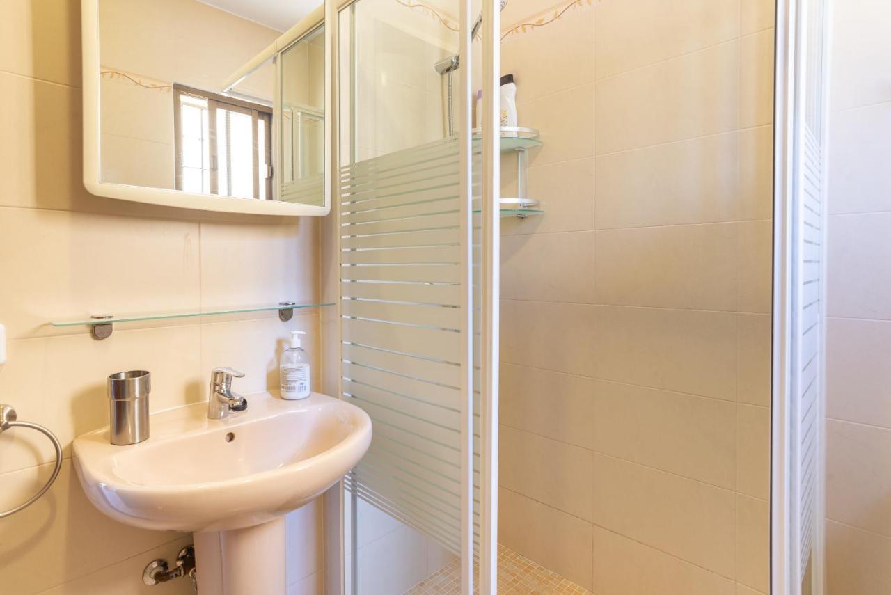 Oasis Playamar Apartment Torremolinos Luaran gambar